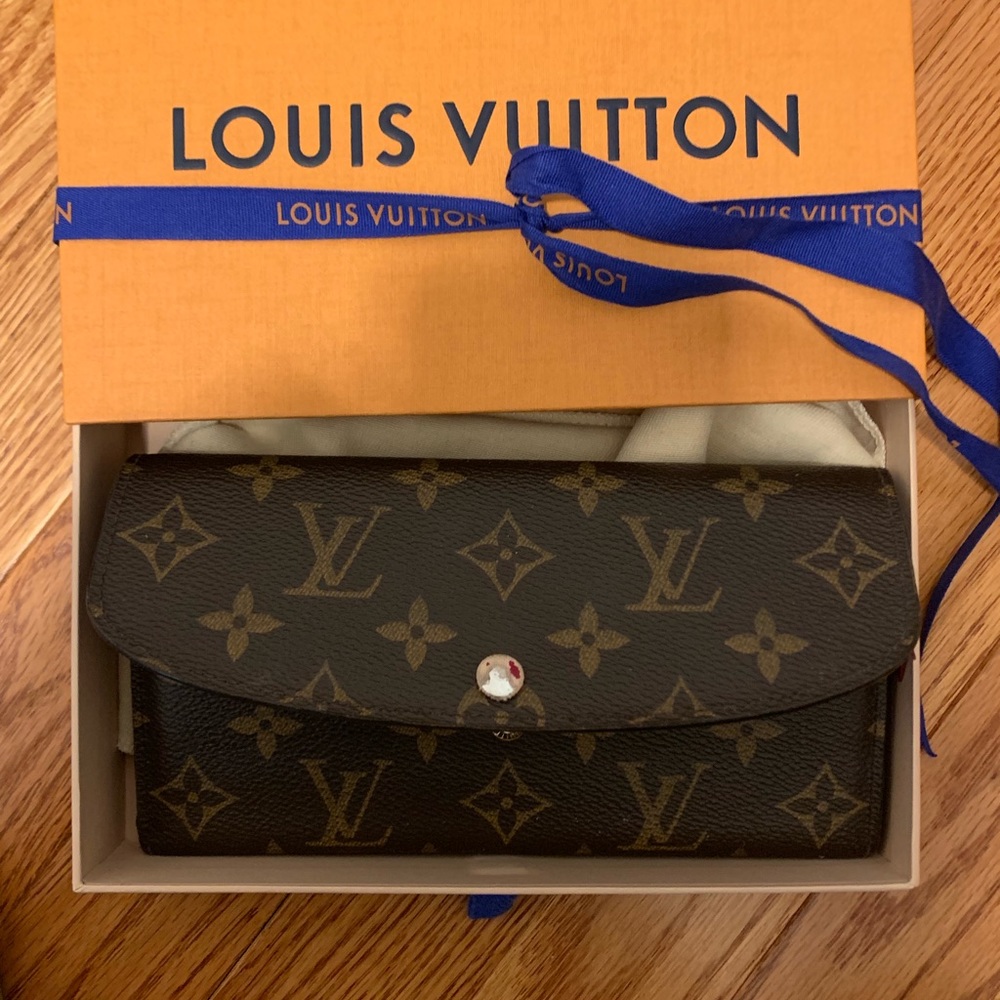 Louis Vuitton Emilie Wallet